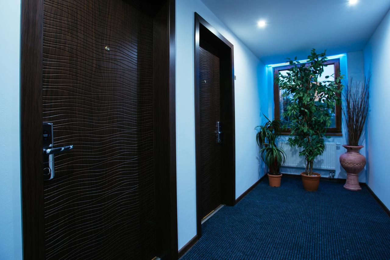 Hotel Centrál Šaľa Sala Exterior foto